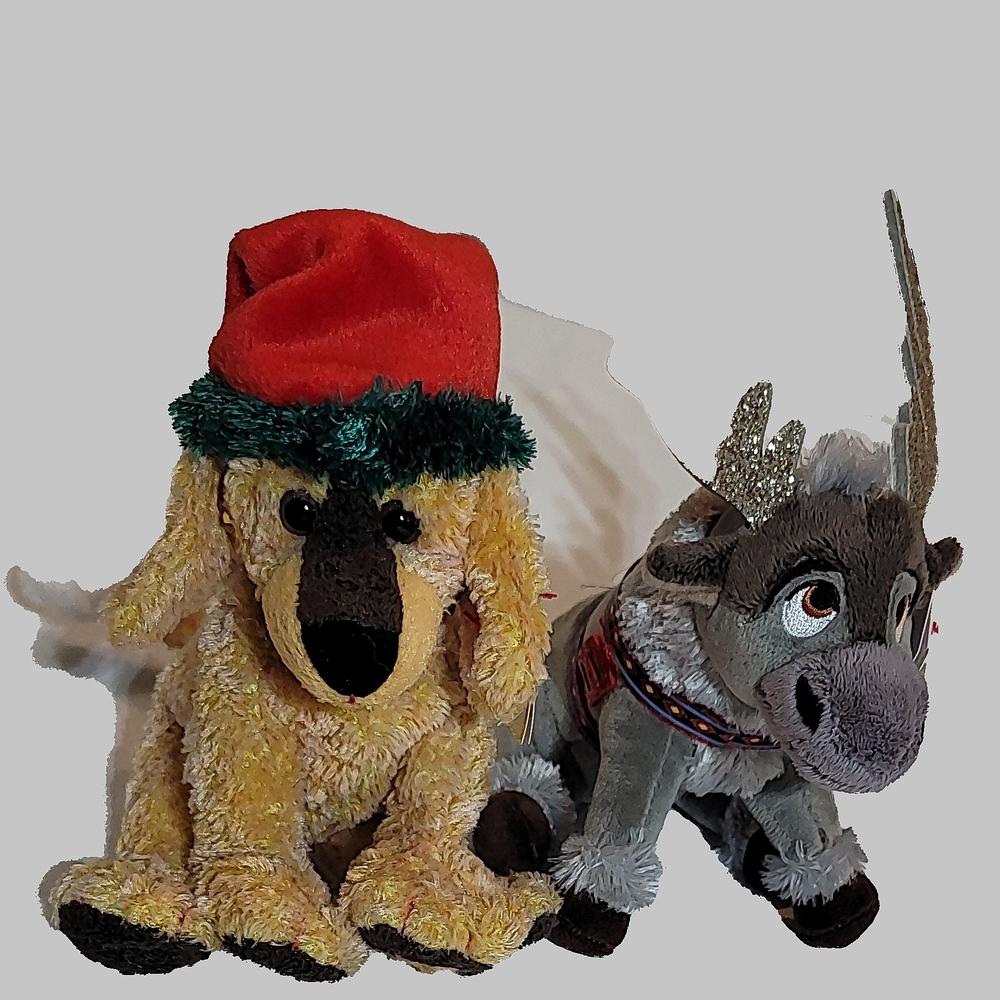 Vintage Y2K Festive Plush‎ Dog and Frozen Reindeer Set collection